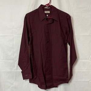 MEN’S VanHeusen dress shirt